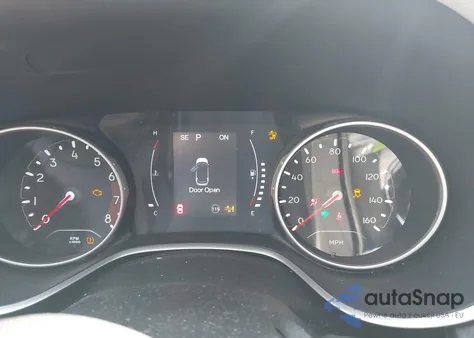 2021 Jeep Compass Altitude 4X4 z USA, uszkodzony, nr VIN 3C4NJDBBXMT536651